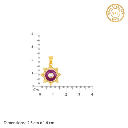 Golden British Royal Pendant with Link Chain