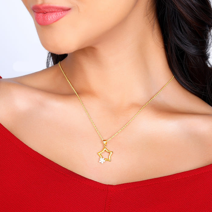 Golden Be My Star Pendant with Link Chain