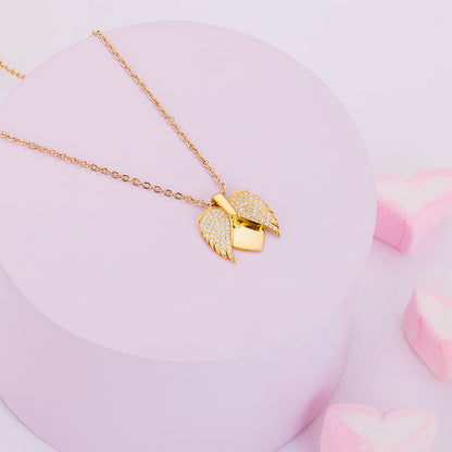 Anushka Sharma Golden Secret Heart Pendant with Link Chain