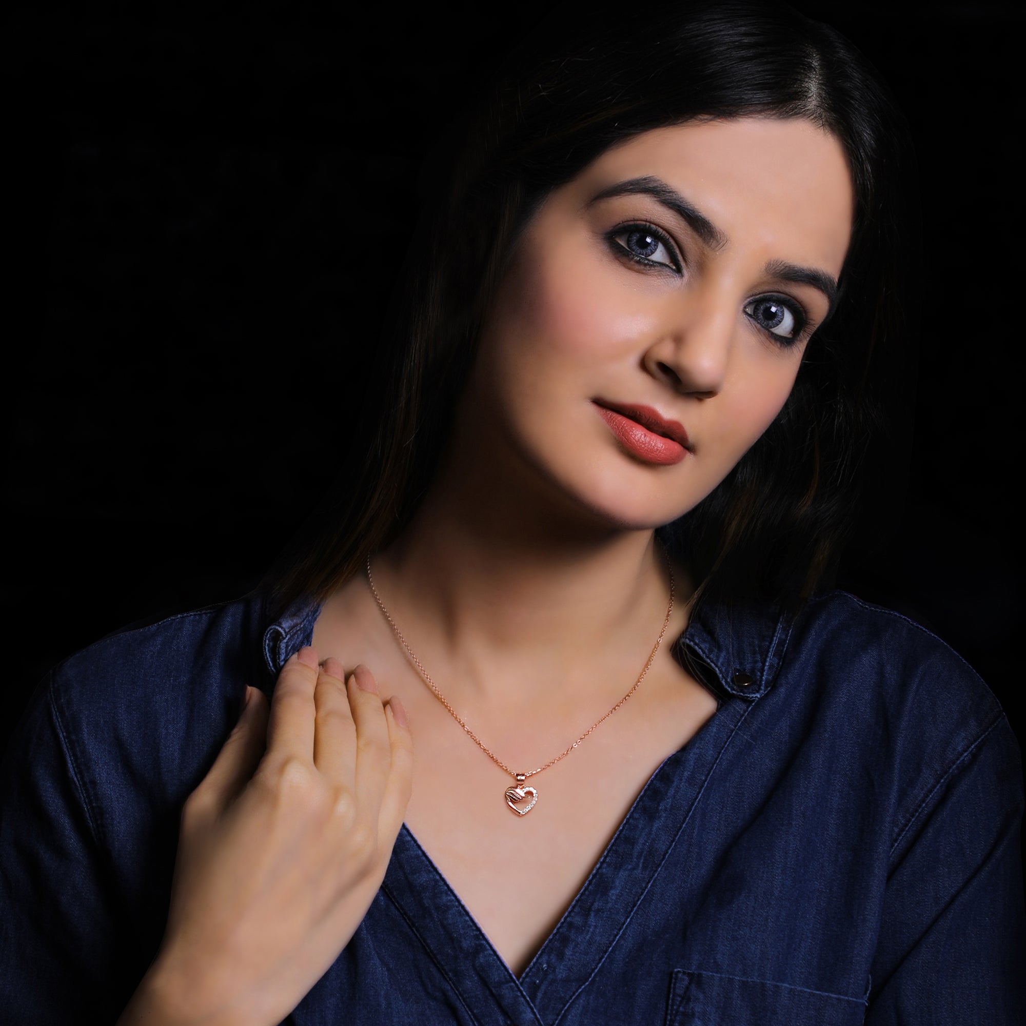 Pendants Online Buy Silver Pendants at Best Price in India GIVA