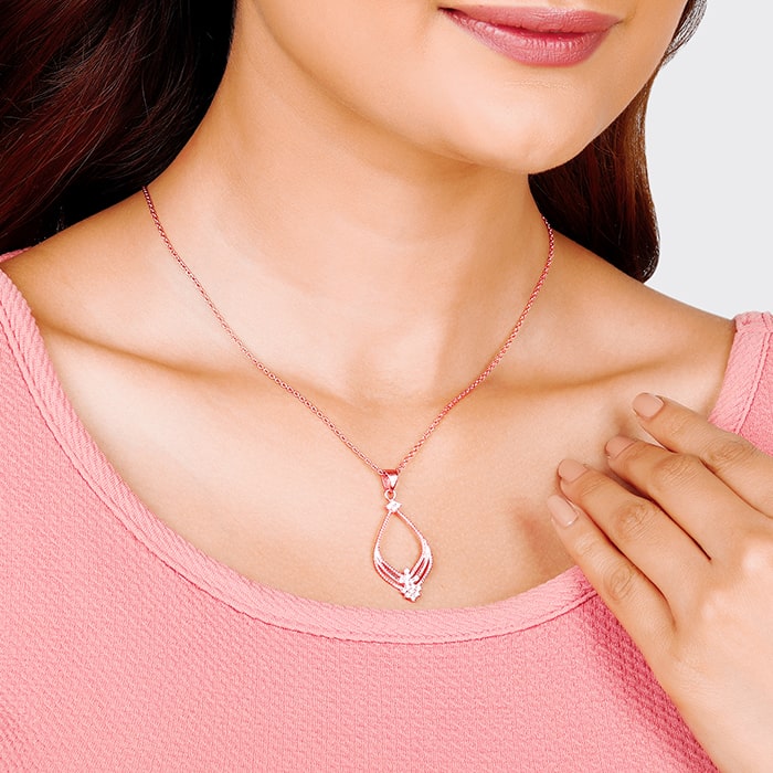 Rose Gold Princess Pendant With Link Chain