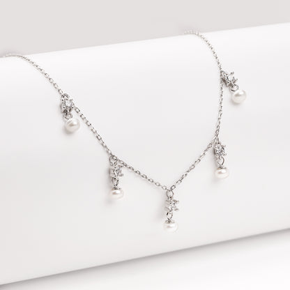 Silver Sparkling Pearl Necklace