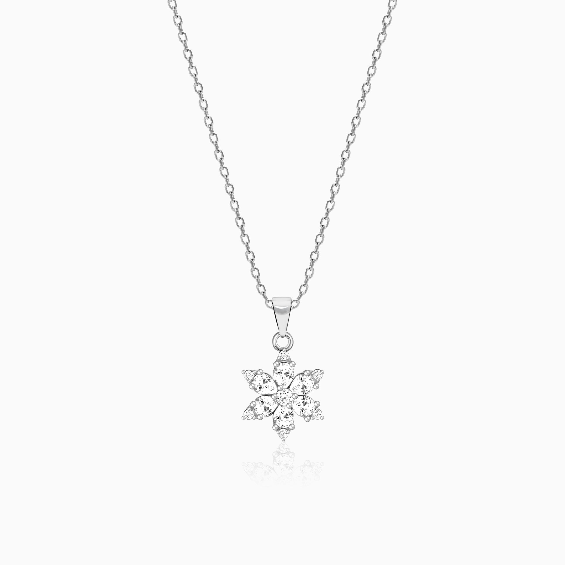 Silver Flowery Snowflake Pendant With Link Chain