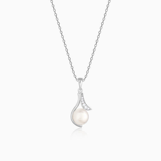 Silver Pearl Maiden Pendant with Link Chain
