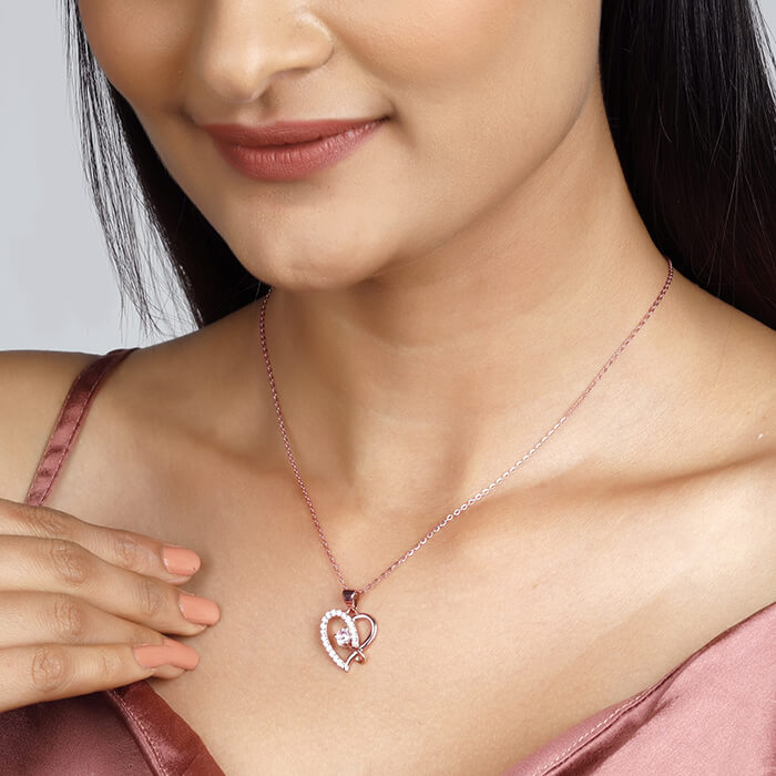 Buy Rose Gold Music In My Heart Pendant with Link Chain at Best