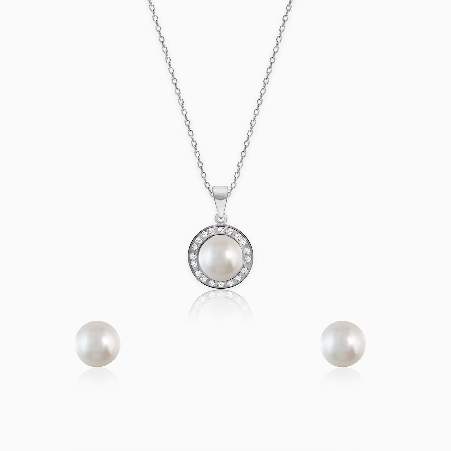 Effortless Elegance Pearl Set with Box Chain