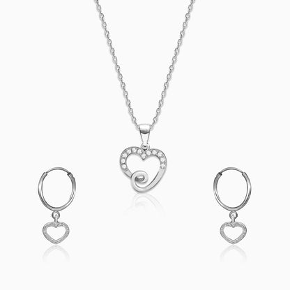 Curved Heart Set with Link Chain