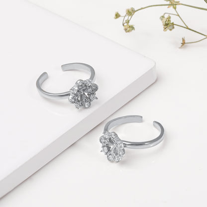 Silver Shimmer Flower Toe Ring